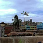Gayatri Guest House