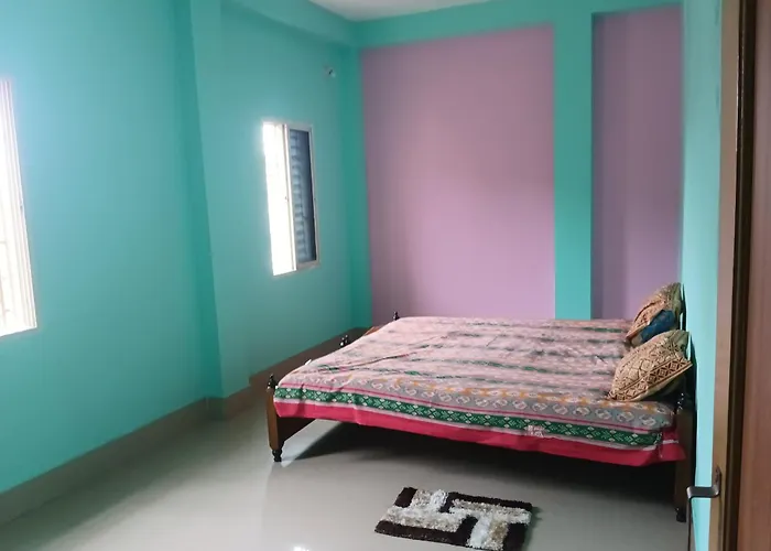 Gayatri Guest House
